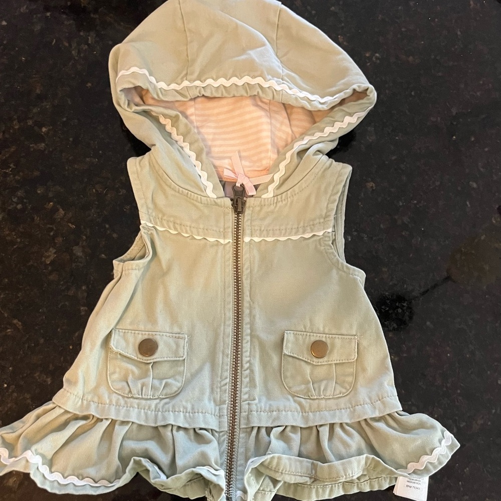 Tahari Baby Pink and Green Outfit